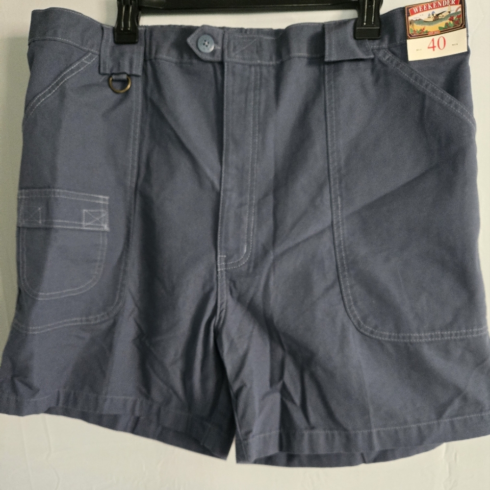 NWT Weekenders Men's Dark Gray Cargo Shorts. Waist 40